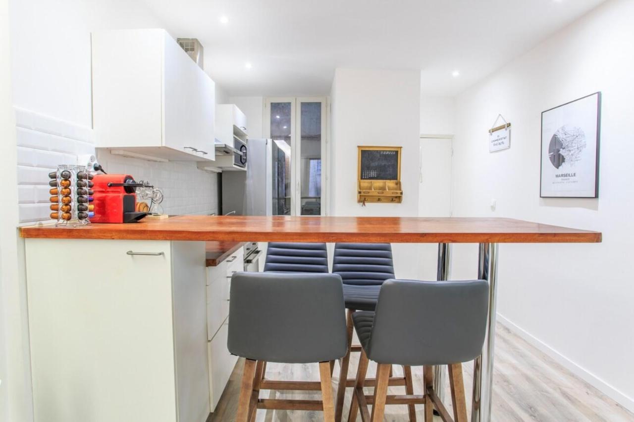 Sud Passion - Fada Vieux Port - Calme - Linge De Qualite - Lit King Size - Fibre Apartment Марсилия Екстериор снимка